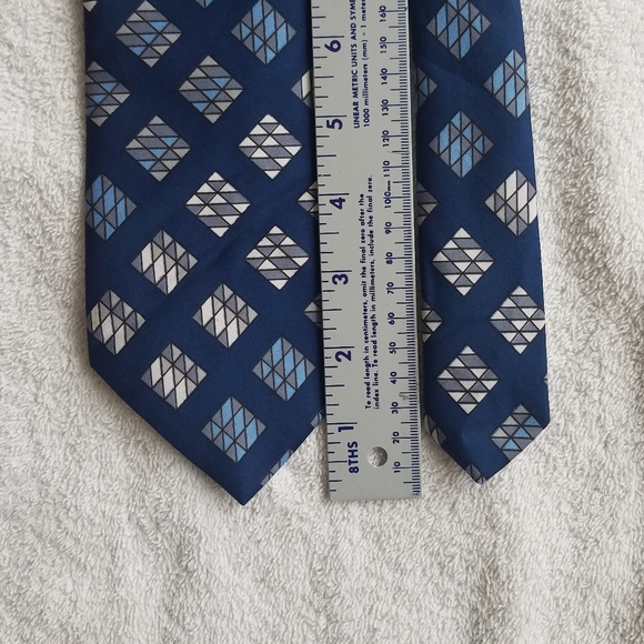 Gimbels Necktie / Suit Tie Blue Silk - Picture 11 of 15